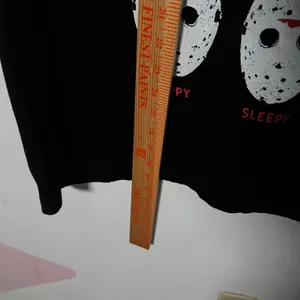 Friday the 13th T-Shirt Medium Black Jason Voorhees Graphic Halloween thumbnail 4