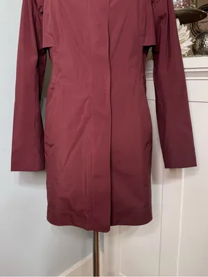 Lululemon Rain Rebel Jacket Waterproof Utility Jacket Red Merlot Size 6 Small thumbnail 12