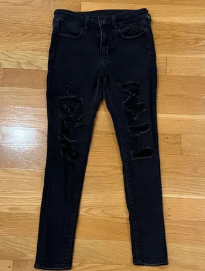 American Eagle outfitters black dristress hi-rise jegging size 6 . thumbnail 1