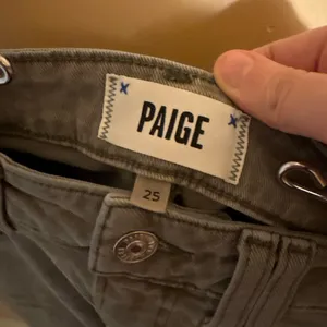 Paige Anessa Carpenter Wide Leg Crop Jeans in Vintage Sweet Succulent thumbnail 5