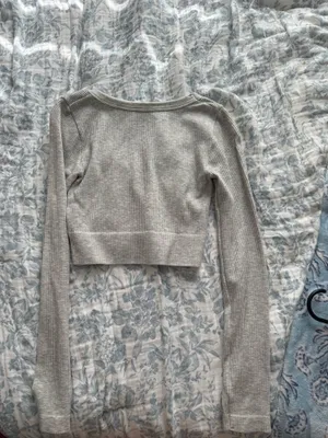 Garage Top Crop Long Sleeve Grey thumbnail 3