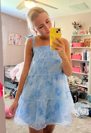 Blue Dress Boutique thumbnail 6