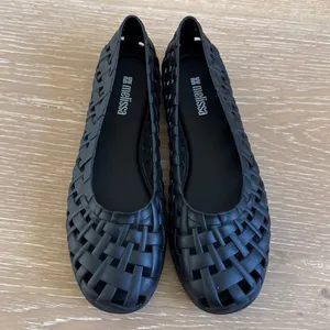 Melissa Possession Ballerina Ballet Flats Jelly Size 6 in Black thumbnail 3