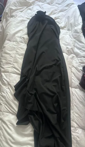 Black strapless rose ruffle maxi dress Size M thumbnail 1