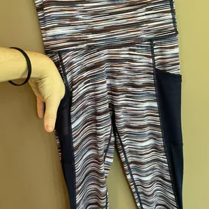 NWT Aerie Move Mesh High‎ Waisted Legging Small thumbnail 9