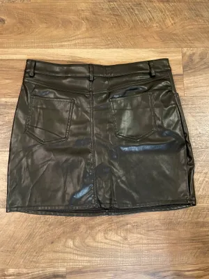 NWT! Dazy Black Faux Leather Mini Skirt - Sleek Women's Skirt Size XL NEW! thumbnail 7