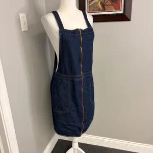 91:LTD Denim Pinafore Dress Dark Wash Rose Gold Zip Front Overall Mini Size 10 thumbnail 2