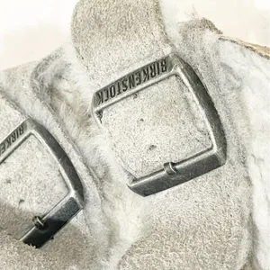 BIRKENSTOCK‎ Arizona Women’s Size 7 Shearling Taupe Grey Suede Buckle Sandal thumbnail 3