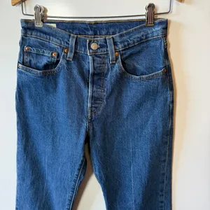 Levi Strauss 501 Original Fit Button‎ Fly Blue Denim Jeans W26 thumbnail 5