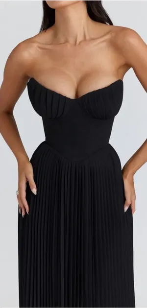House of CB Marcella Black Georgette Pleated Maxi Dress size XS A-C thumbnail 1