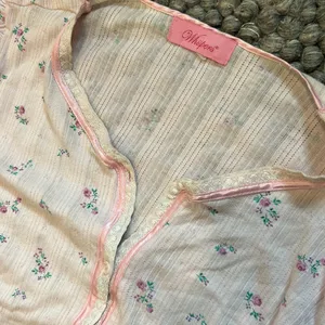 Whispers Vintage Pointelle Pink Floral Two Piece Pajama Set Size Small thumbnail 6