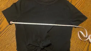 Hollister Black Tie Front Baby Tee Crop Top Size Small thumbnail 4
