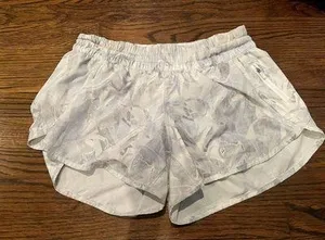 Lululemon Shorts thumbnail 1