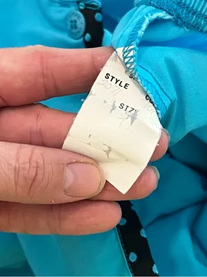 Cherokee Wide-Leg Capris in Bright Teal thumbnail 3