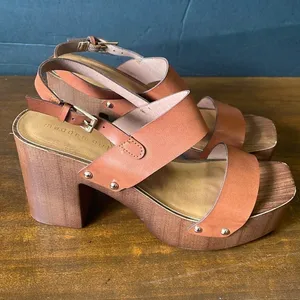 Madden girl tan wedge sandles sz 8 thumbnail 1