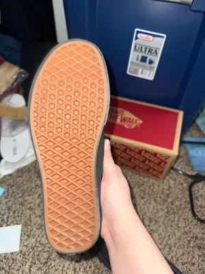 Black Vans Women’s Slip-On thumbnail 7