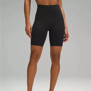 Lululemon Wunder Train Contour Fit High-Rise Short 8" thumbnail 6