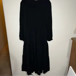 Bohme Black Tencel Smocked Tiered V-Neck‎ Long Sleeve Boho Midi Dress thumbnail 10