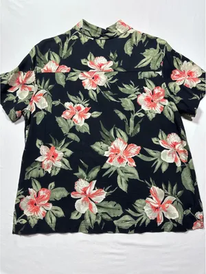 Island Traders Medium Black Floral Hawaiian Shirt – Paradise thumbnail 6