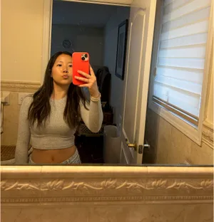 Aritzia Long TNA Sleeve thumbnail 4