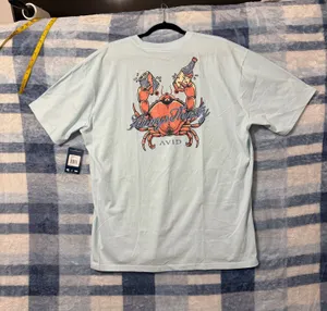 Avid Always Thirsty Crab Graphic T-Shirt Ice Blue XL thumbnail 1