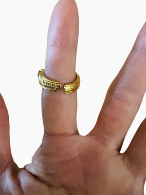 Sézane Gold Ring with White Center Stone - Women's Fashion Jewelry thumbnail 3