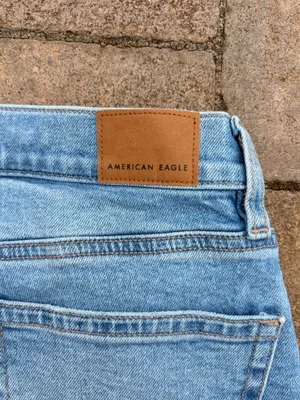 bran new never worn American Eagle Outfitters blue denim jeans thumbnail 5
