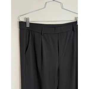 Halara Wide leg pleated black pants size LT thumbnail 2