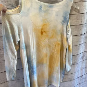 JM Collection Cold Shoulder Top thumbnail 6