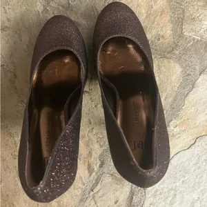 Heels Just Fabulous Shimmering Brown Glitter Heels 8 1/2 Like new-Gorgeous thumbnail 3