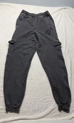 Gymshark Heritage Cargo Joggers Washed Grey Embroidered Crest Sweatpants XS thumbnail 1