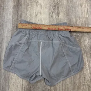 Lululemon Tracker Short V 4" Grey Athletic Running Shorts Size 4 thumbnail 6