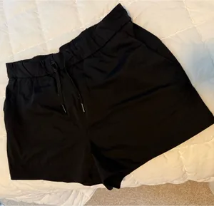Athletic Black Shorts Size M thumbnail 1