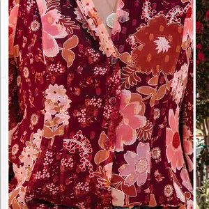 Vici floral top thumbnail 4