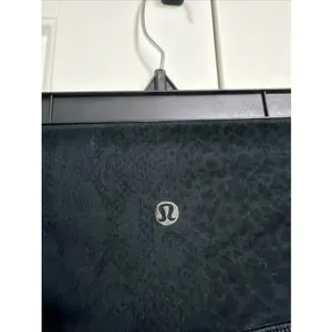 Lululemon High Rise Mesh Strappy Leggings Black Snakeskin Embossed Womens 4‎ thumbnail 7