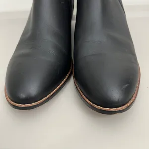 Coach G3324 Devin Ankle Bootie 10 Black Chelsea Pointed Toe Block Heel thumbnail 2