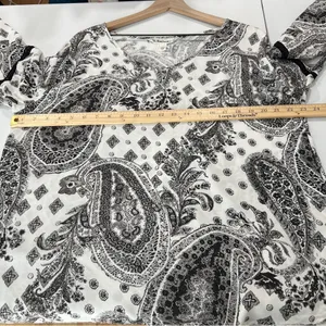 Tantrums Black & White Paisley Print Crochet Lace Trim Flare Sleeve Top Size‎ L thumbnail 9