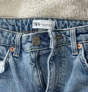 ZARA Jeans thumbnail 2