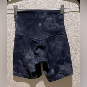 Lululemon Align Shorts Diamond Dye Pitch Grey Graphic Grey Size 0 thumbnail 7