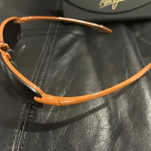 Maui Jim Women's Black and Brown Sunglasses includes Maui Jim Case thumbnail 10