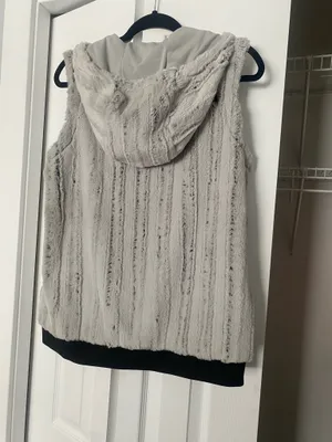 The North Face Furlander Faux Fur Hooded Gray Vest Medium thumbnail 5