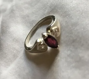 Deep Red Stone and Sterling Silver Ring size 7 thumbnail 1