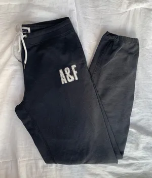 Abercrombie Sweatpants thumbnail 1