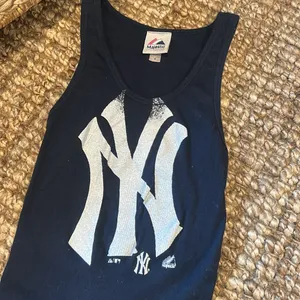 MLB Majestic Yankees Baby Navy Blue Ribbed Tank Size Medium thumbnail 5