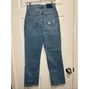 Abercrombie & Fitch the 90’s straight ultra high rise 27/4 short thumbnail 2
