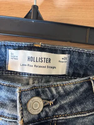 Hollister Strait Leg Jeans thumbnail 3