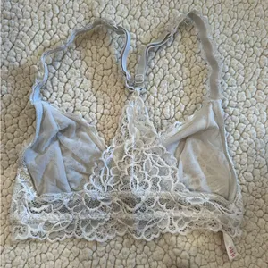 Bralette thumbnail 2
