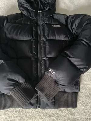 The North Face 550 Bomber Puffer Jacket thumbnail 2