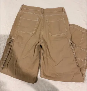 H&M Cargo Pants thumbnail 3