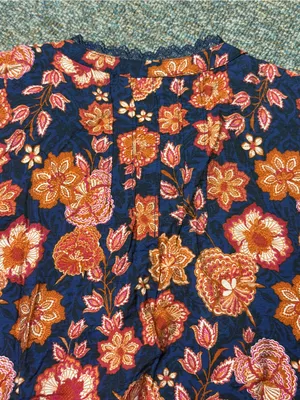 The Pioneer Woman XL Floral Pleated Ruffle Henley Blouse Boho NWT thumbnail 9